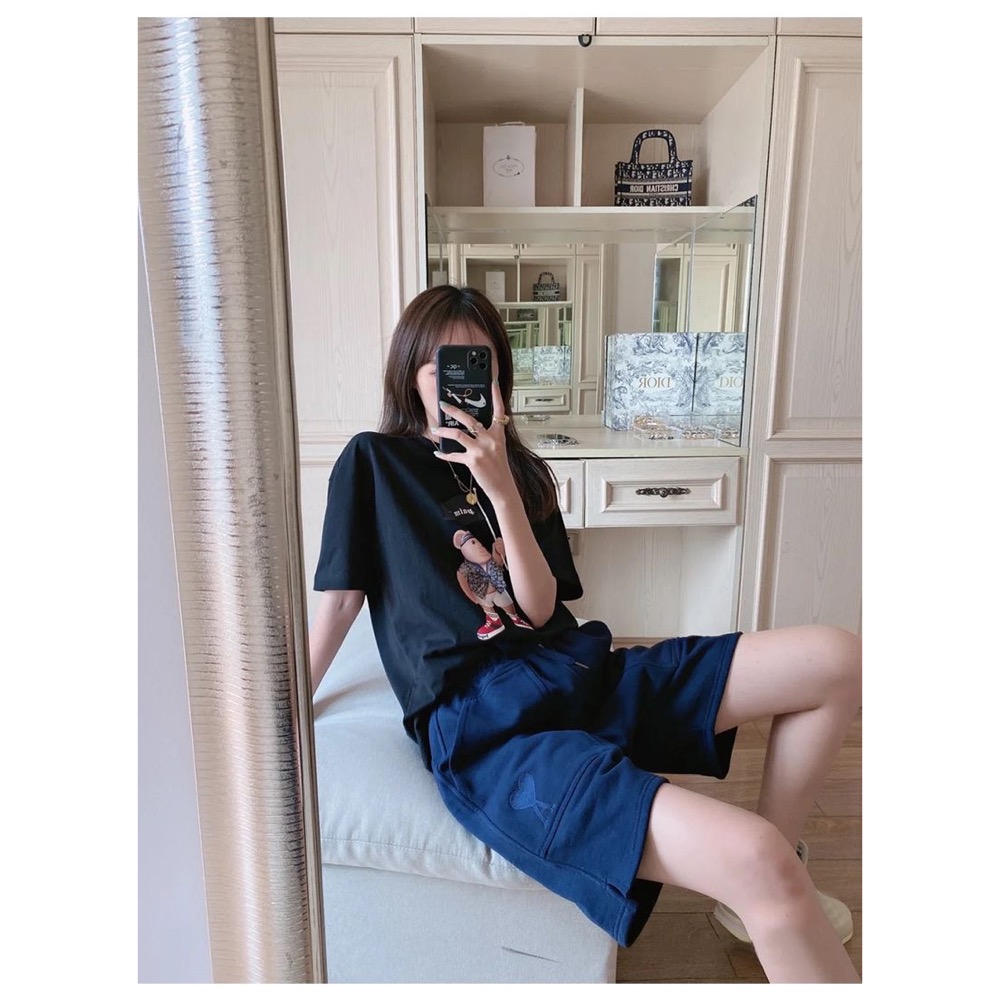 AMI 愛心短褲 休閒褲 經典桃心刺繡 顯瘦運動衛褲 休閒中褲 五分褲 顏色都好好看！男女同款-細節圖3