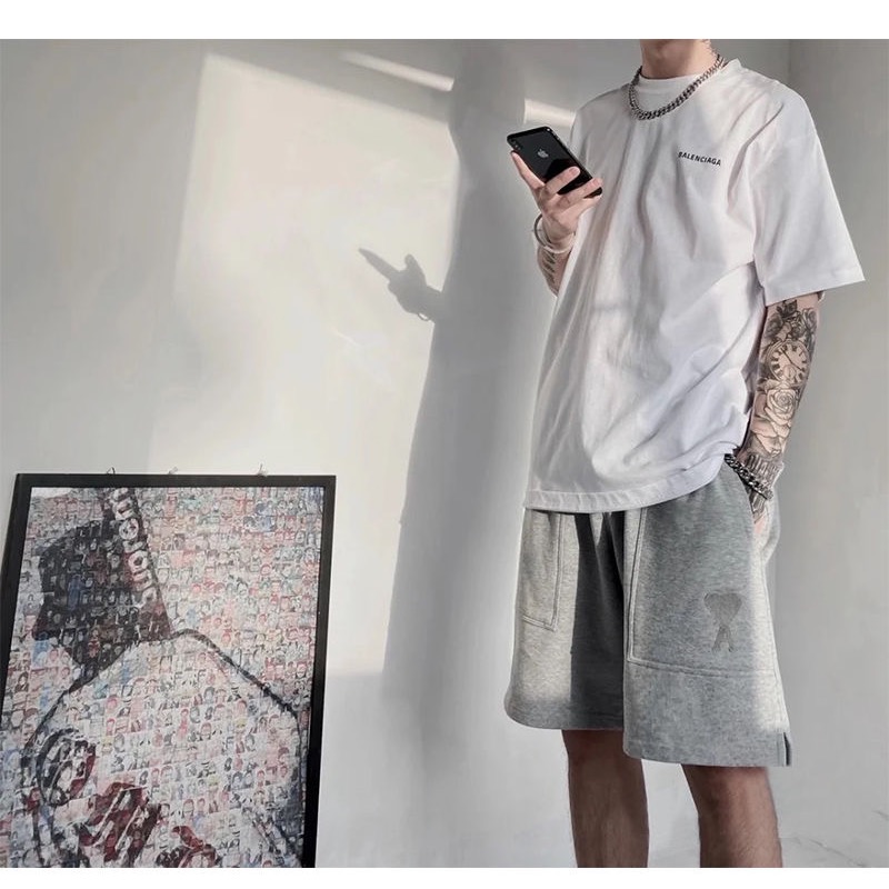 AMI 愛心短褲 休閒褲 經典桃心刺繡 顯瘦運動衛褲 休閒中褲 五分褲 顏色都好好看！男女同款-細節圖6