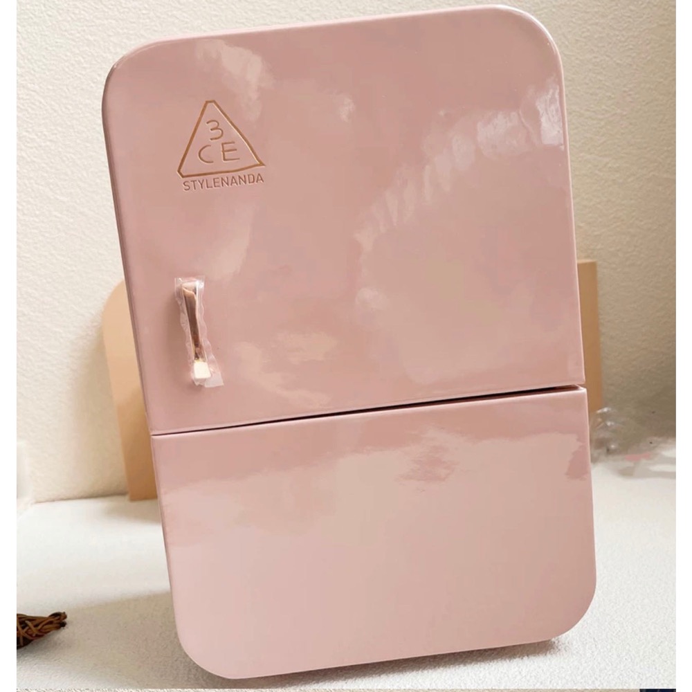 3CE 化妝品VIP漂亮禮 甜甜的粉看了心情好☺️冰箱造型 收納箱 化妝箱 收納盒 好可愛又實用！母親節 情人節 自用二相-細節圖5