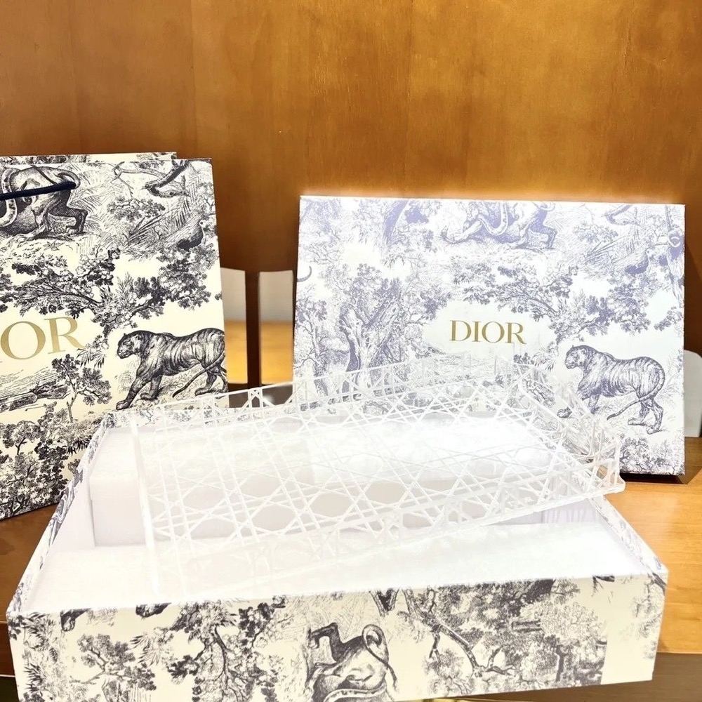 CD Dior 托盤 收納盒 展示盤 VIP積分贈品禮 亞克力高顏值 桌面置物盤 家居透明收納盤 可整理雜物 高顏值 輕-細節圖10