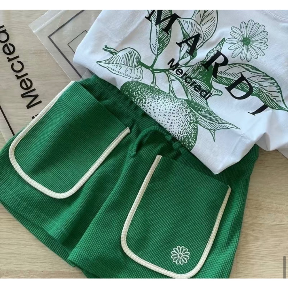 韓國mardi 短褲 小雛菊刺繡抽繩休閒褲女腰寬松顯瘦百搭新款短褲 新款fever同款 顯瘦 舒服好穿 百搭基本❤️-細節圖3