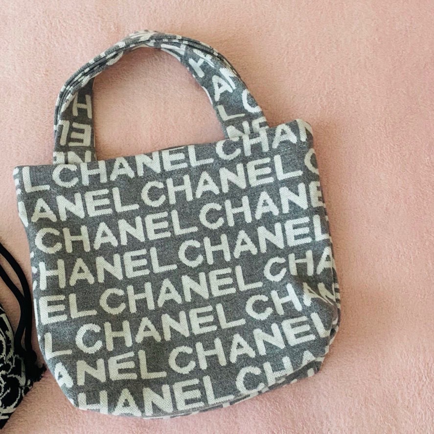 VIP限量贈品禮 Chanel 香奈兒 復古小香風手提包慵懶風高顏值 法式外出布包小巧手機包 針織手提包 環保購物袋 方-細節圖9