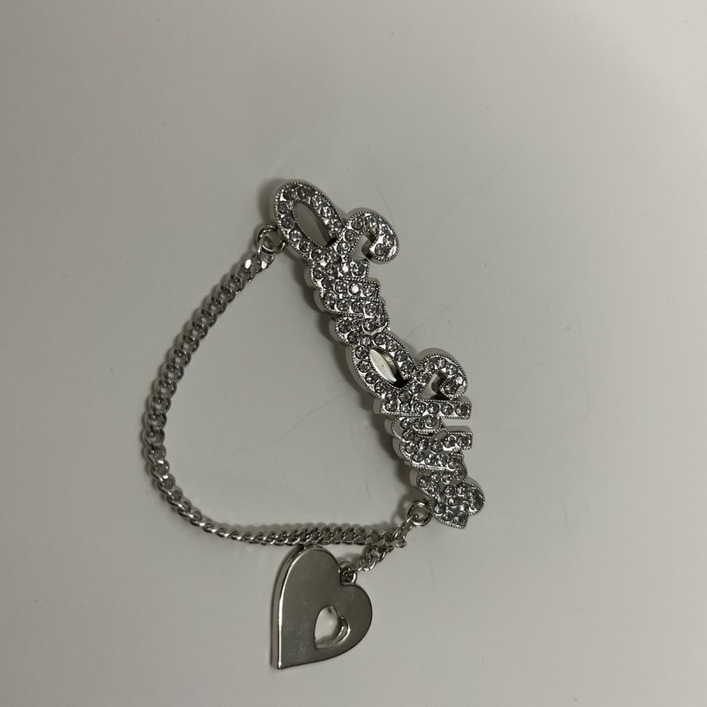 Chanel 香奈兒 漂亮愛心胸針別針  VIP積分贈品禮 精緻胸針徽章 禮盒 服裝配飾 百搭好氣質 簡單高級 🌿-細節圖7