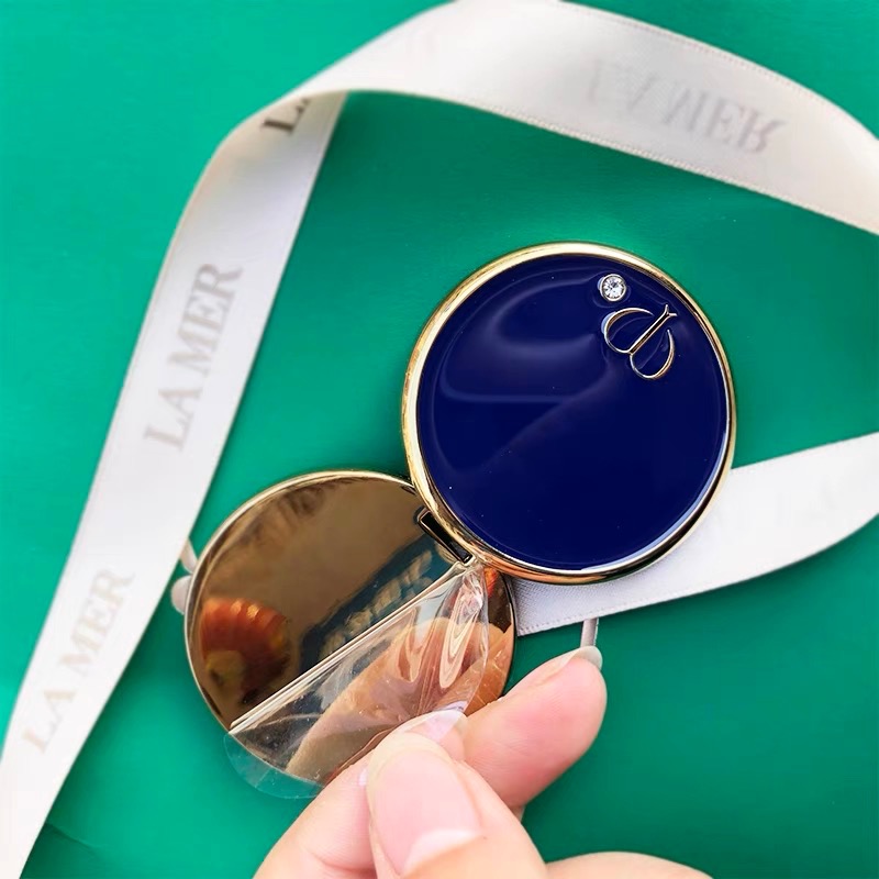 CPB 肌膚之鑰 隨身鏡 化妝品VIP漂亮禮❤️化妝鏡藏藍色鑲鑽補妝鏡翻蓋隨身迷你 折疊便攜鏡子-細節圖2