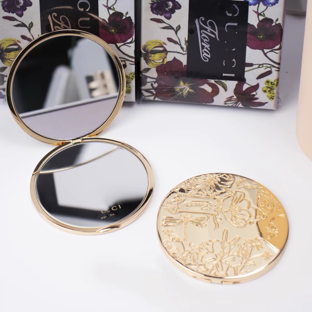 Gucci 隨身鏡 化妝品VIP漂亮禮❤️ 伴手禮贈品小鏡子銀色雙面放大化妝鏡折疊鏡伴手禮便攜 💕-細節圖3
