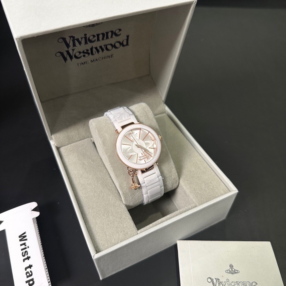 Vivienne Westwood 手錶 造型錶 陶瓷時尚白色 表土星吊墜英國品牌薇薇安 太美！-細節圖11