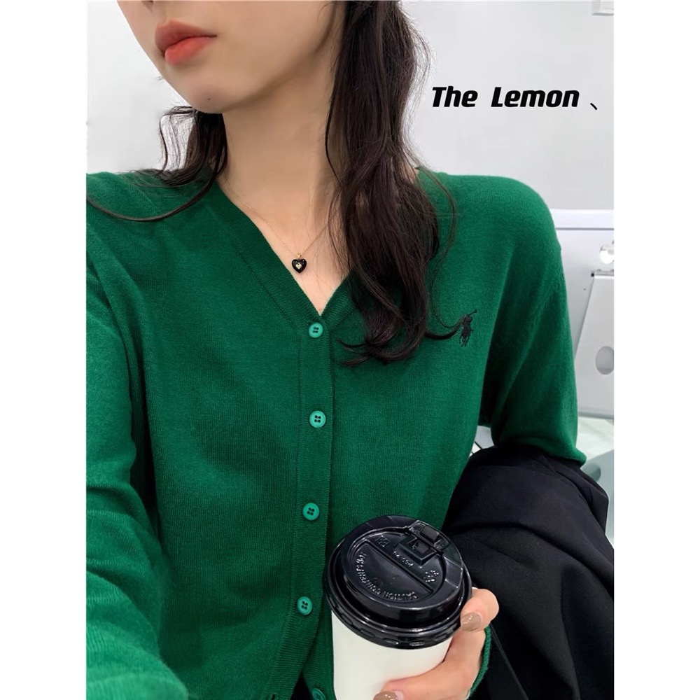 RL polo 針織外套 好氣質溫柔小外套，經典小馬刺繡，薄款修身V领上衣，百搭很推👍  ✔國際運送約十幾天，可以等待再-細節圖3