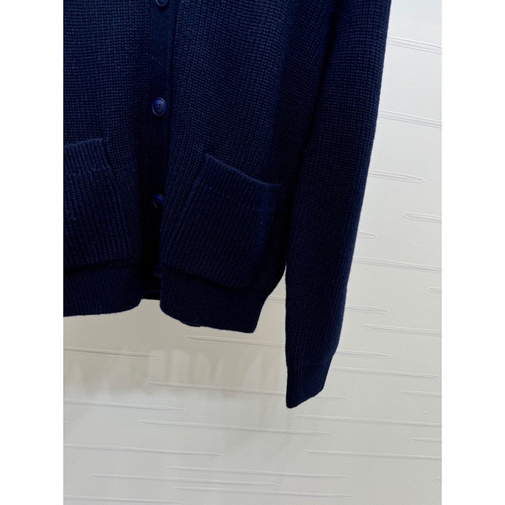 RL polo 好溫柔外套，Ralph lauren polo 刺繡小馬V領長袖開襟衫，H寬松小廓形落肩版型包容度超高，-細節圖11