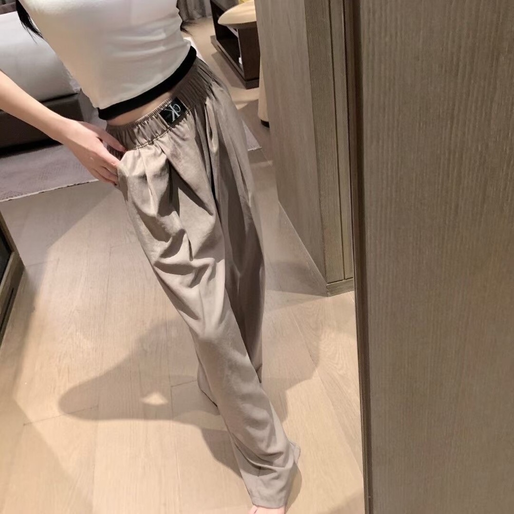 CK 套裝 背心 休閒褲 長褲 經典品牌刺繡  高級傭懶 附胸墊彈力背心 鬆緊腰貼標兩件套 氣質休閒套裝  一套各250-細節圖3