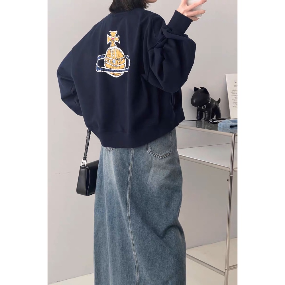 Vivienne Westwood 外套 棒球外套 夾克 上衣 美式復古~土星龜裂塗鴉設計 寬松棒球衛衣外套開襟衫  ✔️-細節圖2