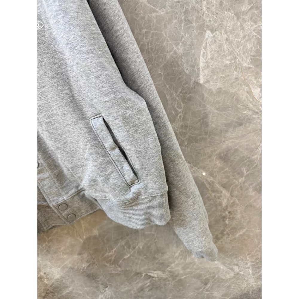 Vivienne Westwood 外套 棒球外套 夾克 上衣 美式復古~土星龜裂塗鴉設計 寬松棒球衛衣外套開襟衫  ✔️-細節圖7