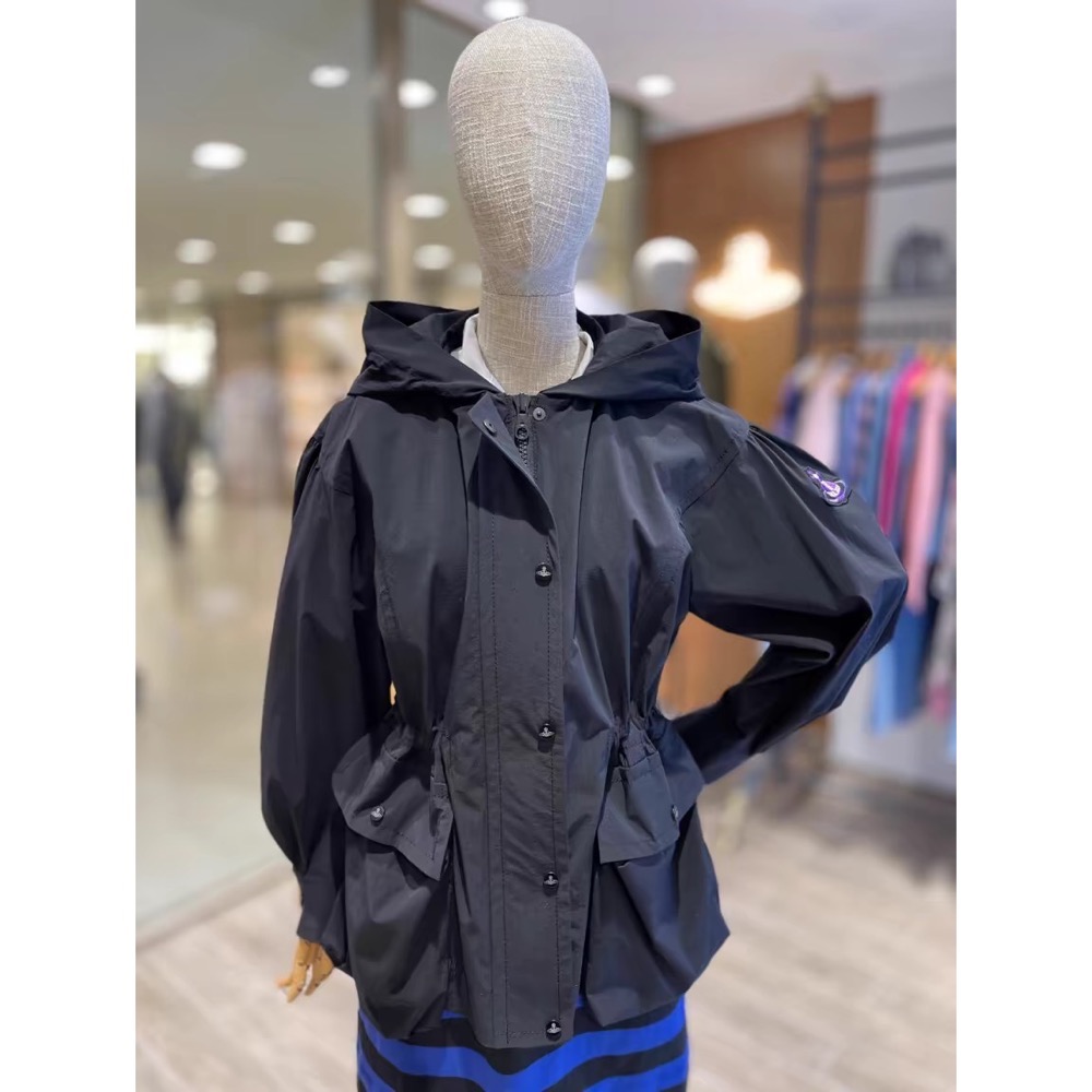 2款Vivienne westwood 修身風衣 外套 收腰衝峰衣 好氣質 好顯瘦 再經典不過了 絕對百搭實穿❤️  各9-細節圖4