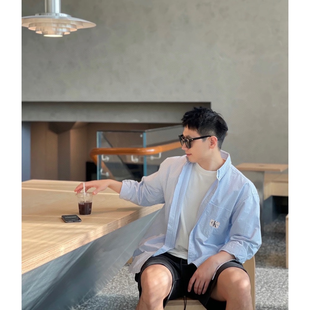 CK 襯衫 外套 經典 logo刺繡休閒寬松長袖襯衫 出遊海邊必穿看 單穿/疊層的神器！ 鬆弛感十足 好氣質 永不退流行-細節圖4