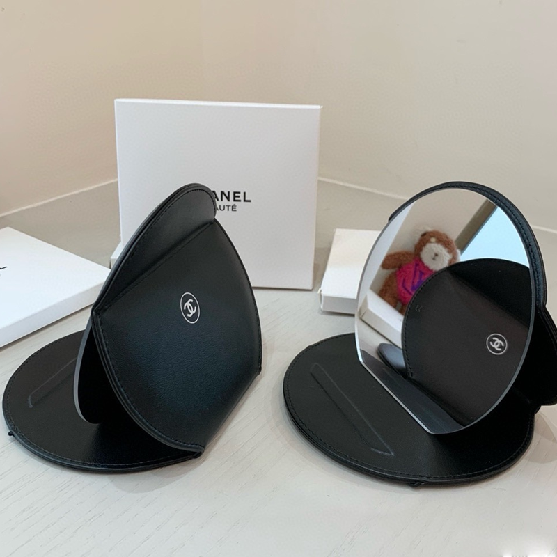 Chanel 香奈兒 鏡子 隨身鏡 折疊鏡便攜 化妝品VIP漂亮禮：）黑色皮質立式化妝鏡 高級感拉滿 母親節 情人節 送-細節圖4