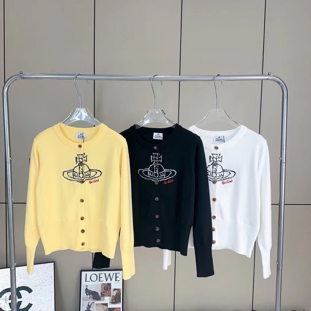 Vivienne Westwood 針織外套 小外套  經典土星標識 別緻的塗鴉藝術 實穿百搭的針織開襟衫！  一個源自-細節圖5