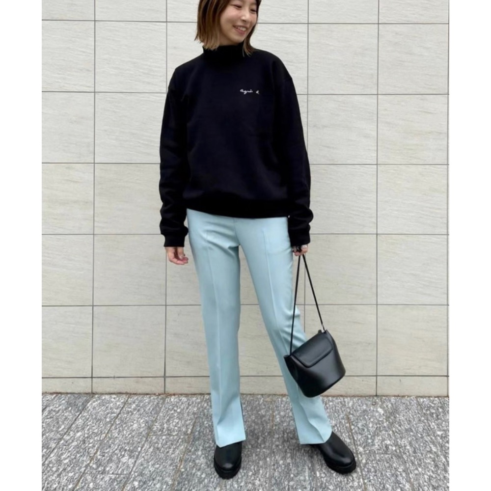 Agnes b. 長袖T恤 上衣 大學 T恤 PALEESIJA 刺繡小字母草寫  圓領長袖衛衣 加絨舒適溫柔 氣質百搭-細節圖9