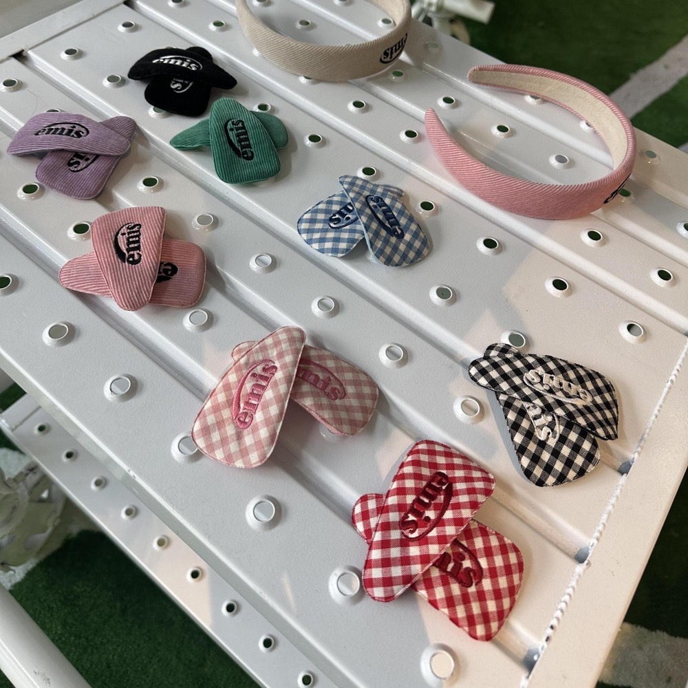 韓國emis 髮夾 l清新Q萌格子 劉海夾BB夾發夾女碎發夾 一對  ✔️ 國際運送約十幾天，可以等待再下單，謝謝  ✔️尺-細節圖9