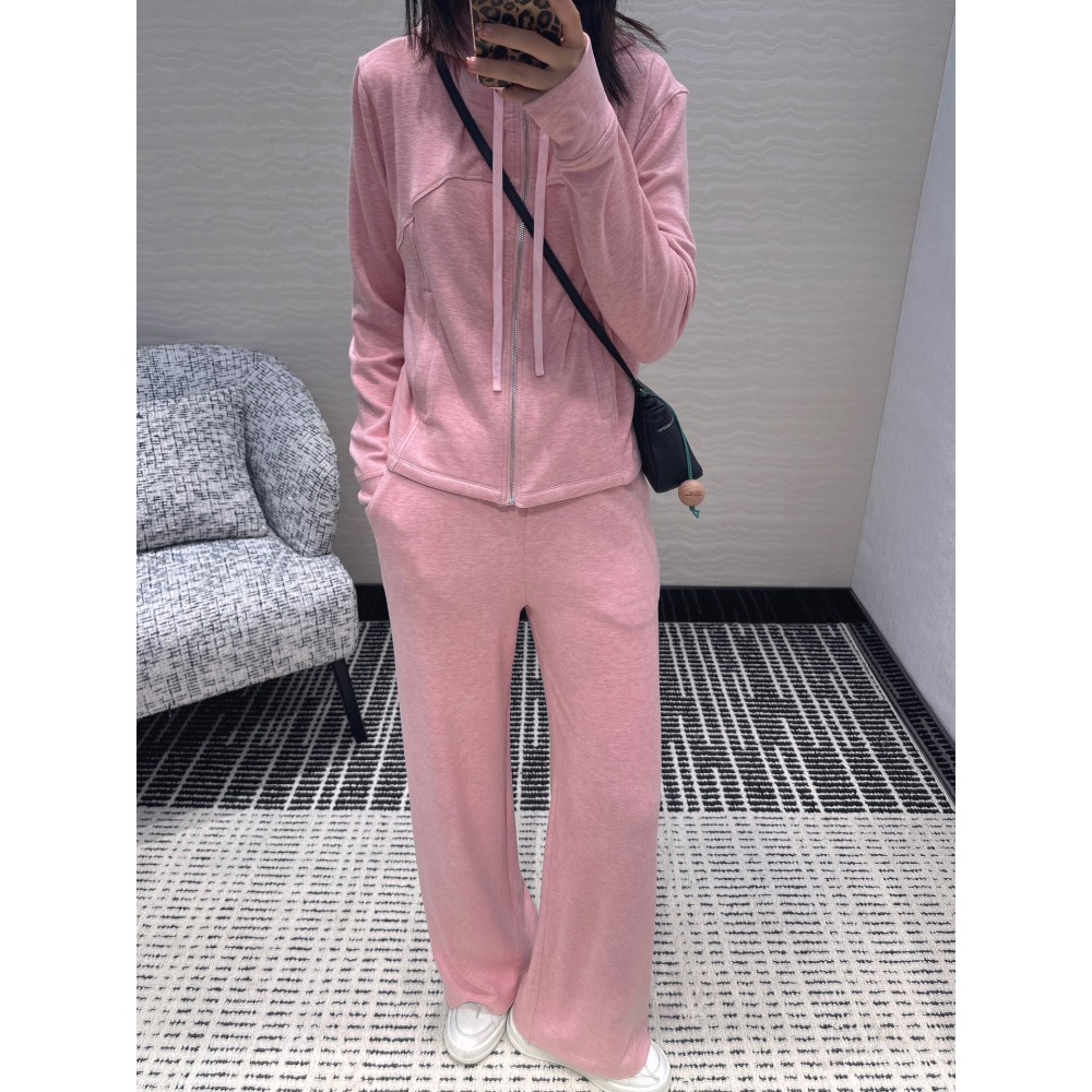 大王 套裝 連帽外套 休閒褲 闊腿褲 Alexander Wang 甜味減齡運動少女 連帽衛衣外套 搭配超長直筒褲一套絕-細節圖5