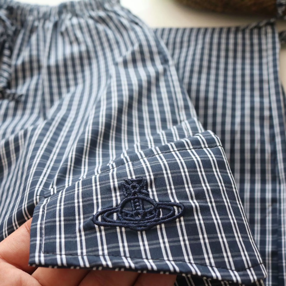 Viviennewestwood 休閒褲 闊腿褲 T恤 上衣 修身！打底單穿都美美的，土星經典刺繡LOGO，格紋及波點印-細節圖5