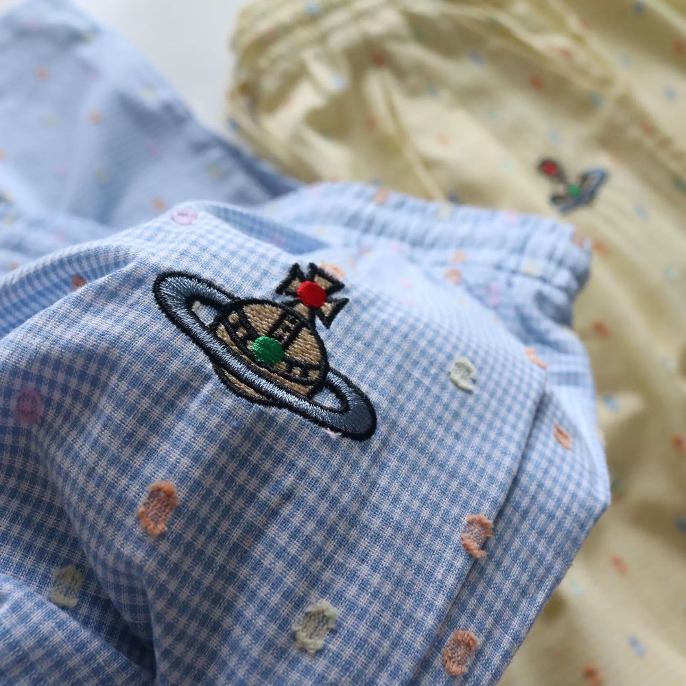 Viviennewestwood 休閒褲 闊腿褲 T恤 上衣 修身！打底單穿都美美的，土星經典刺繡LOGO，格紋及波點印-細節圖9