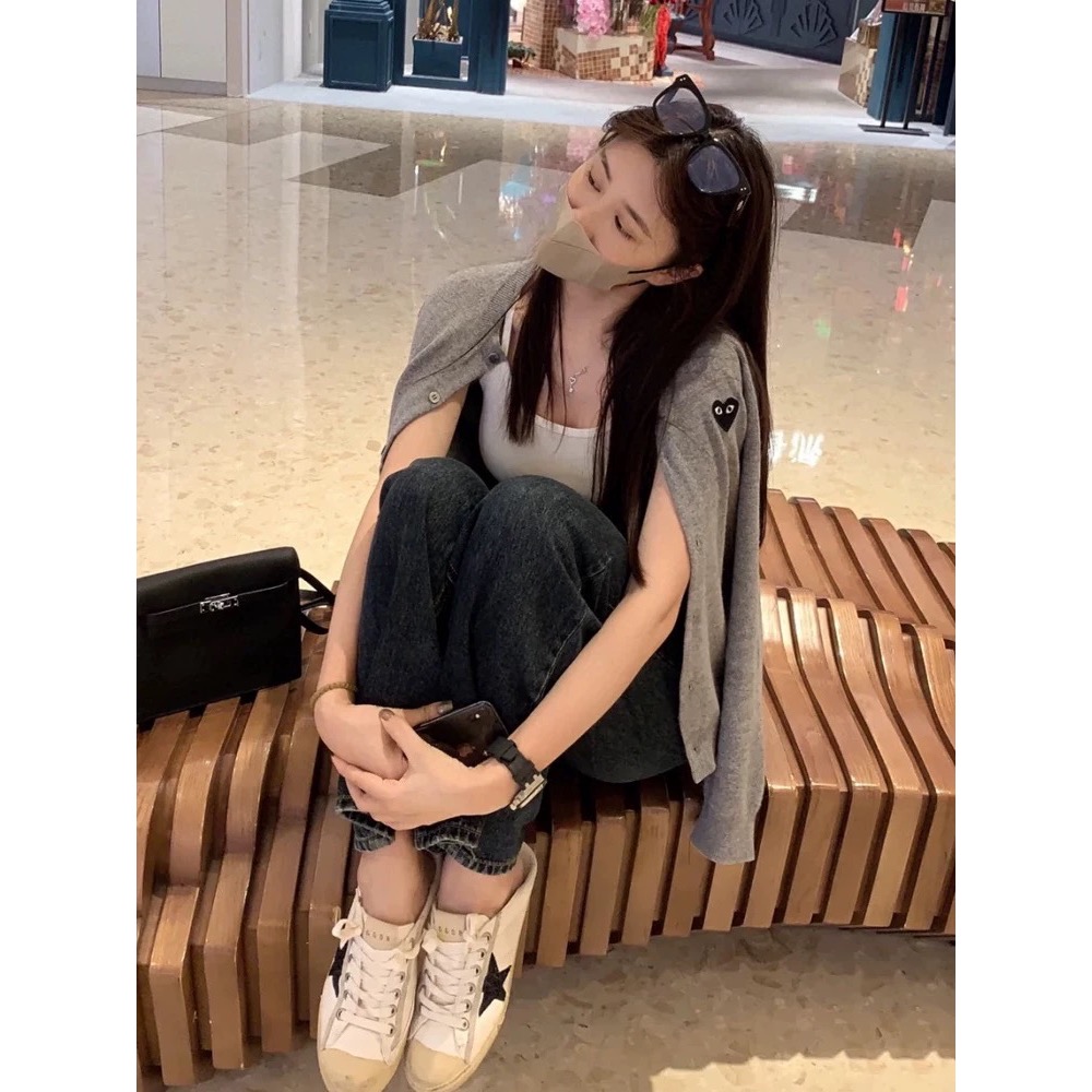 川久保玲 PLAY 針織外套 小外套 經典百搭單品！ 長青經久不衰的的款每年都出 經典的版型加上愛心 好氣質好百搭  ✔-細節圖3