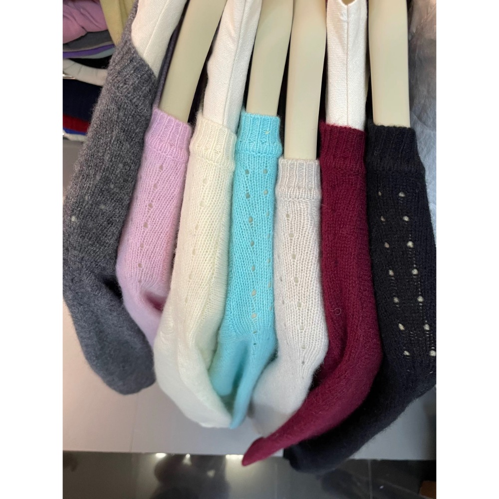 川久保玲 PLAY 針織外套 小外套 經典百搭單品！ 長青經久不衰的的款每年都出 經典的版型加上愛心 好氣質好百搭  ✔-細節圖9