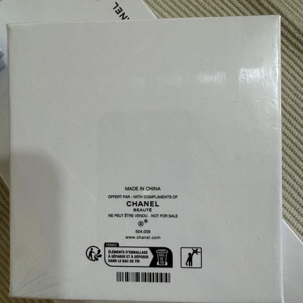 Chanel 香奈兒鑰匙鎖扣掛件 VIP積分贈品禮 N5絲帶掛件鑰匙扣吊飾掛飾 精緻漂亮 禮盒伴手禮情人節情侶創意禮物擺-細節圖8