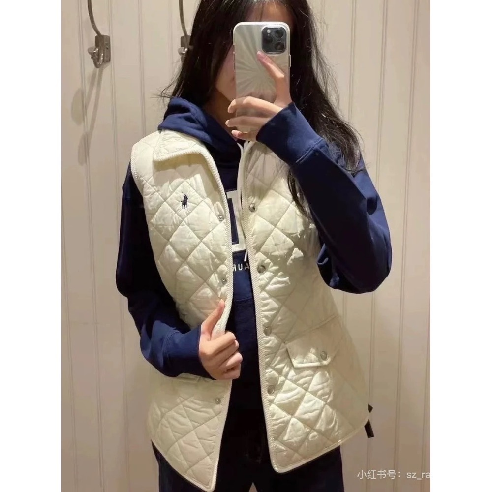 RL polo 背心外套 馬甲 好氣質 四季百搭萬年款 經典小馬標 商務休閒皆宜 柔軟親膚 經典馬標刺繡菱格羽絨馬甲上衣-細節圖2
