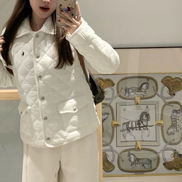 RL polo 背心外套 馬甲 好氣質 四季百搭萬年款 經典小馬標 商務休閒皆宜 柔軟親膚 經典馬標刺繡菱格羽絨馬甲上衣-細節圖3