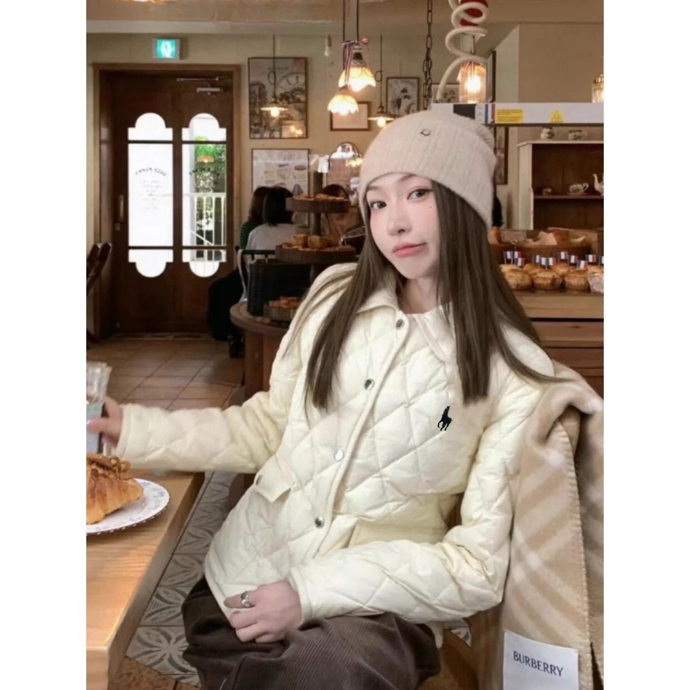 RL polo 背心外套 馬甲 好氣質 四季百搭萬年款 經典小馬標 商務休閒皆宜 柔軟親膚 經典馬標刺繡菱格羽絨馬甲上衣-細節圖6