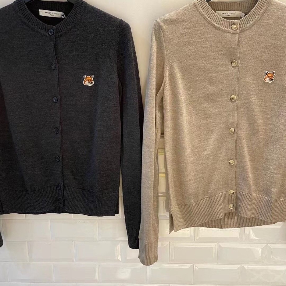 Jennie款 法國🇫🇷MK 小狐狸針織外套 小外套  背心 開襟衫 Q 實穿 怎麼搭都可以的四季款法國🇫🇷MK-細節圖7