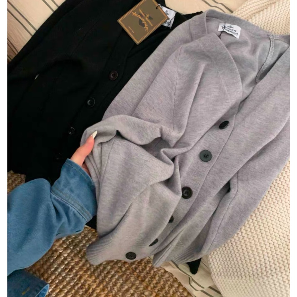 Vivienne Westwood 針織外套 毛衣外套  V領開襟衫針織毛衣外套 土星logo針織羊毛含羊絨所以軟糯 好-細節圖6