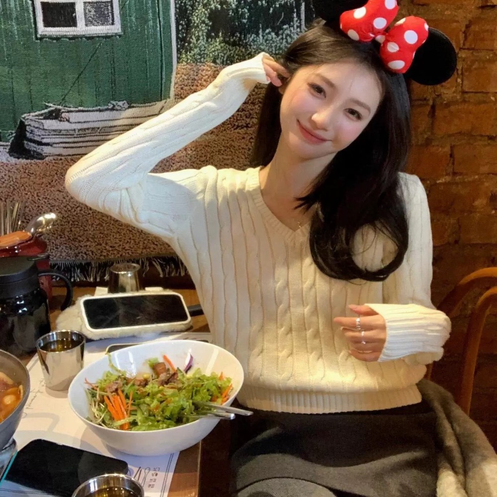 RL polo v領顯瘦針織衫 毛衣 經典戰馬簡約百搭 麻花針織衫 毛衣開襟衫 上衣 好氣質 實穿❤️  ✔️國際運送約-細節圖4