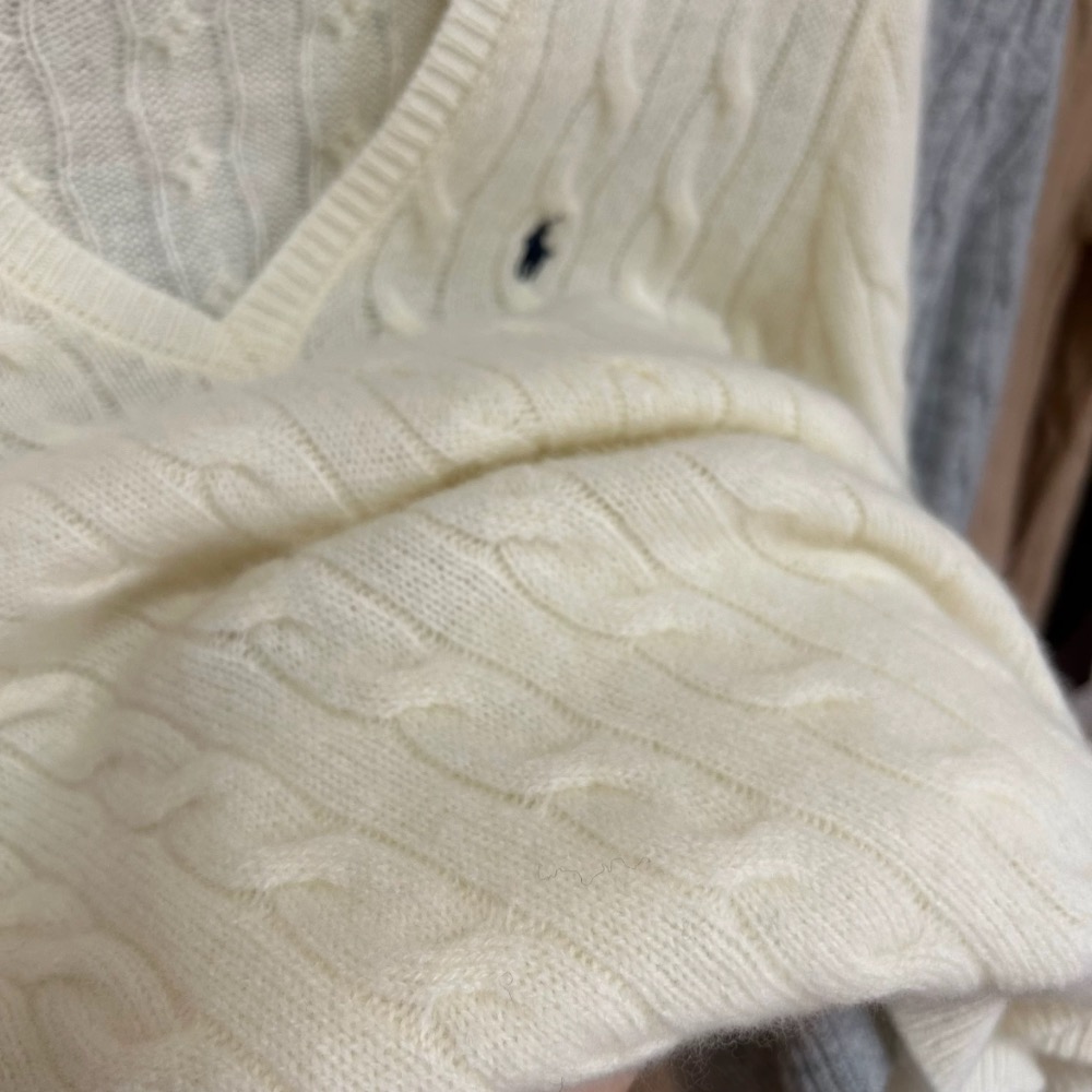 RL polo v領顯瘦針織衫 毛衣 經典戰馬簡約百搭 麻花針織衫 毛衣開襟衫 上衣 好氣質 實穿❤️  ✔️國際運送約-細節圖8