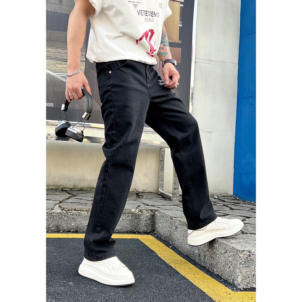 Vivienne Westwood 牛仔褲 土星logo時尚百搭休閒 水洗男士牛仔長褲 百搭 舒適休閒時尚 顯瘦！  S-細節圖3