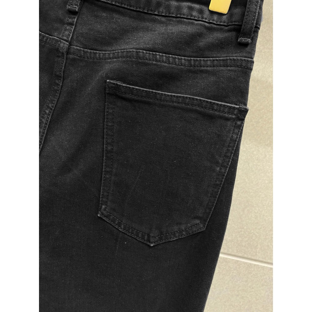 Vivienne Westwood 牛仔褲 土星logo時尚百搭休閒 水洗男士牛仔長褲 百搭 舒適休閒時尚 顯瘦！  S-細節圖6