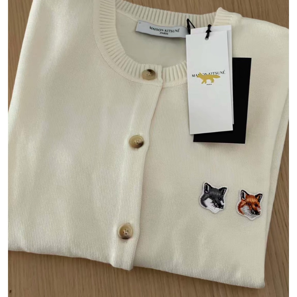 Jennie款 法國🇫🇷MK 小狐狸針織外套 小外套  背心 開襟衫 Q 實穿 怎麼搭都可以的四季款法國🇫🇷MK-細節圖9