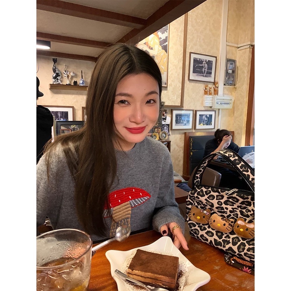 LM針織衫 毛衣 “高質羊絨”軟糯雲朵觸感小蘑菇套頭毛衣 圓領 羊毛基礎款打底單穿都好看：）-細節圖2