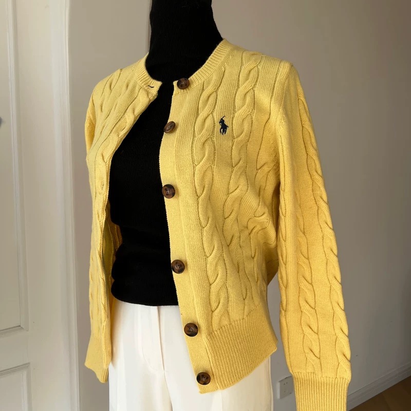 奶呼呼🌿RL 針織外套 小外套 新色 毛衣外套 針織開襟衫 白色毛衣 太溫柔啦 真的太愛軟軟糯糯的 毛衣啦 羊毛麻花毛-細節圖4