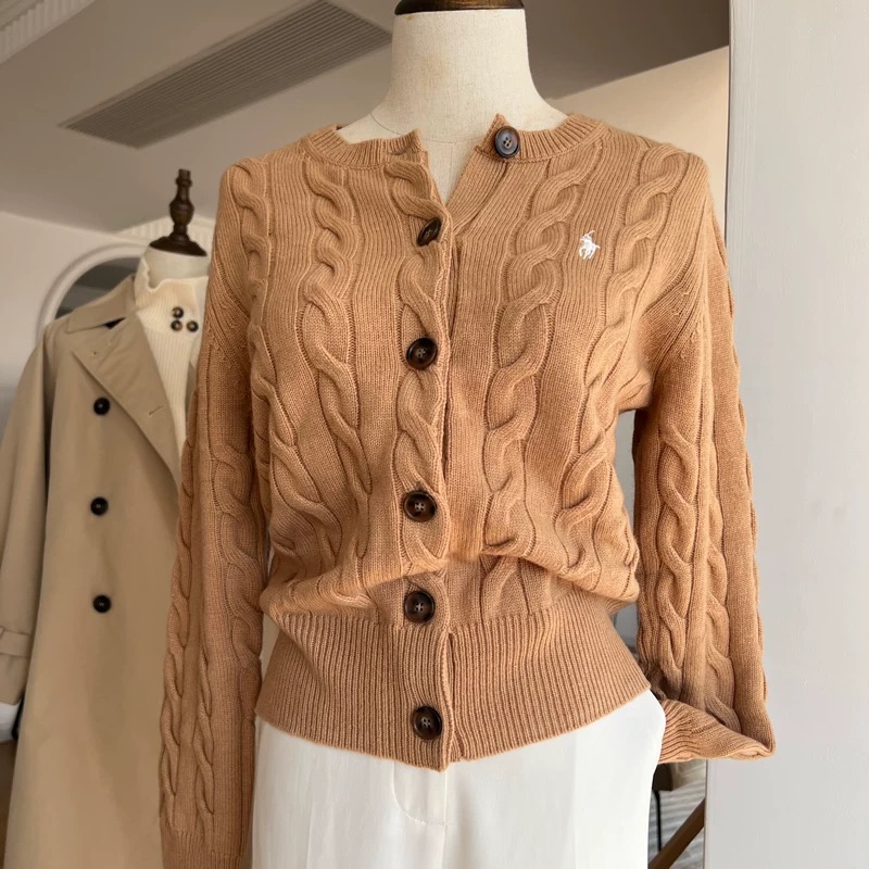 奶呼呼🌿RL 針織外套 小外套 新色 毛衣外套 針織開襟衫 白色毛衣 太溫柔啦 真的太愛軟軟糯糯的 毛衣啦 羊毛麻花毛-細節圖6