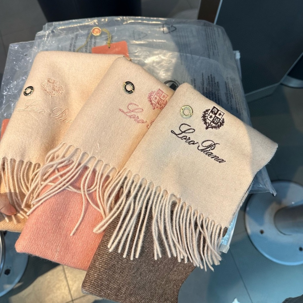 Loro Piana 山羊絨圍巾，諾悠翩雅，極品山羊絨圍巾披肩，送人自留都優！100%羊絨，手感軟糯，更有光澤，也增加了-細節圖2