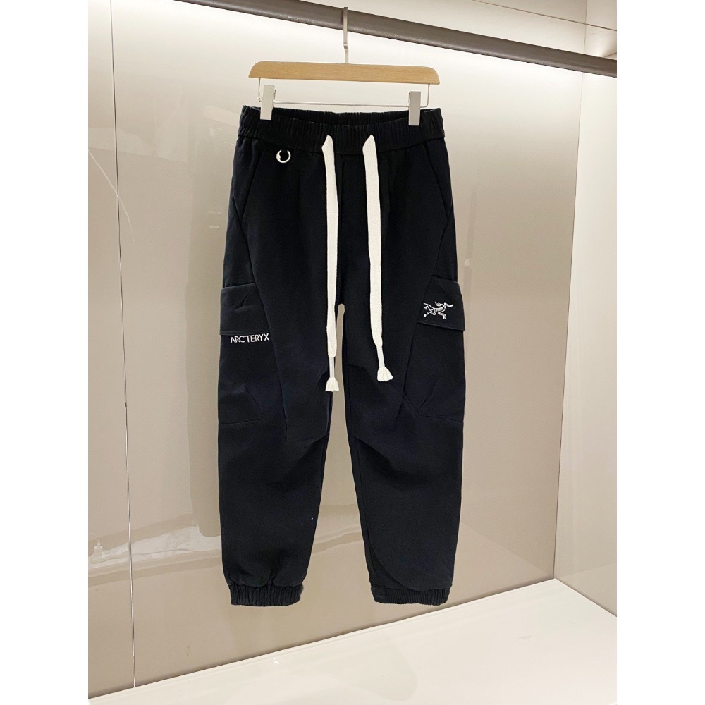 始祖鳥休閒褲 運動褲 加絨戶外工裝衛褲也是今冬強勢推薦的款式.防風防水透氣的效果那是一級的,無論是品相的設計風格,還是裁-細節圖4