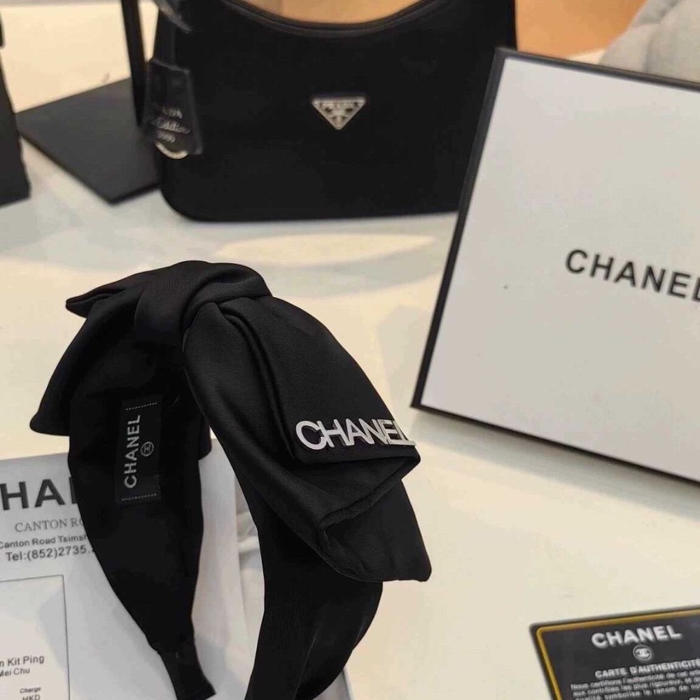 Chanel 香奈兒 髮箍髮飾 美妝贈品vip漂亮禮 絲絨高級寬邊壓發發卡發箍氣質雙層新款蝴蝶結 母親節-細節圖4