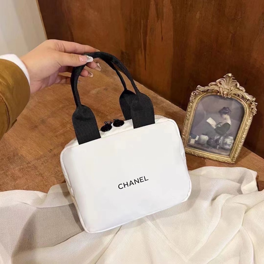 VIP限量積分贈品禮 Chanel 香奈兒 手提包 手提袋 方便包 羽絨手提ins高顏值化妝包 積分禮贈品零錢便攜 高級-細節圖6