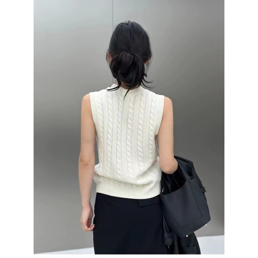 RL V領針織背心 馬甲 經典款vintage美式戰馬小馬標刺繡 復古 可愛 氣質！萬年不敗 9歲穿到99歲的老錢風單品-細節圖5