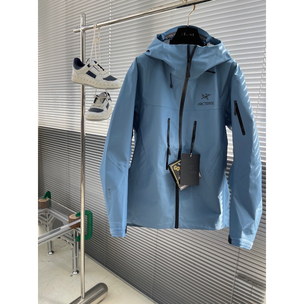 始祖鳥 風衣 衝鋒衣 Alpha系列 Sv 第7代 GORE-TEX Pro 刺繡Logo圖案休閒運動連帽拉鍊硬殼衝鋒衣-細節圖9