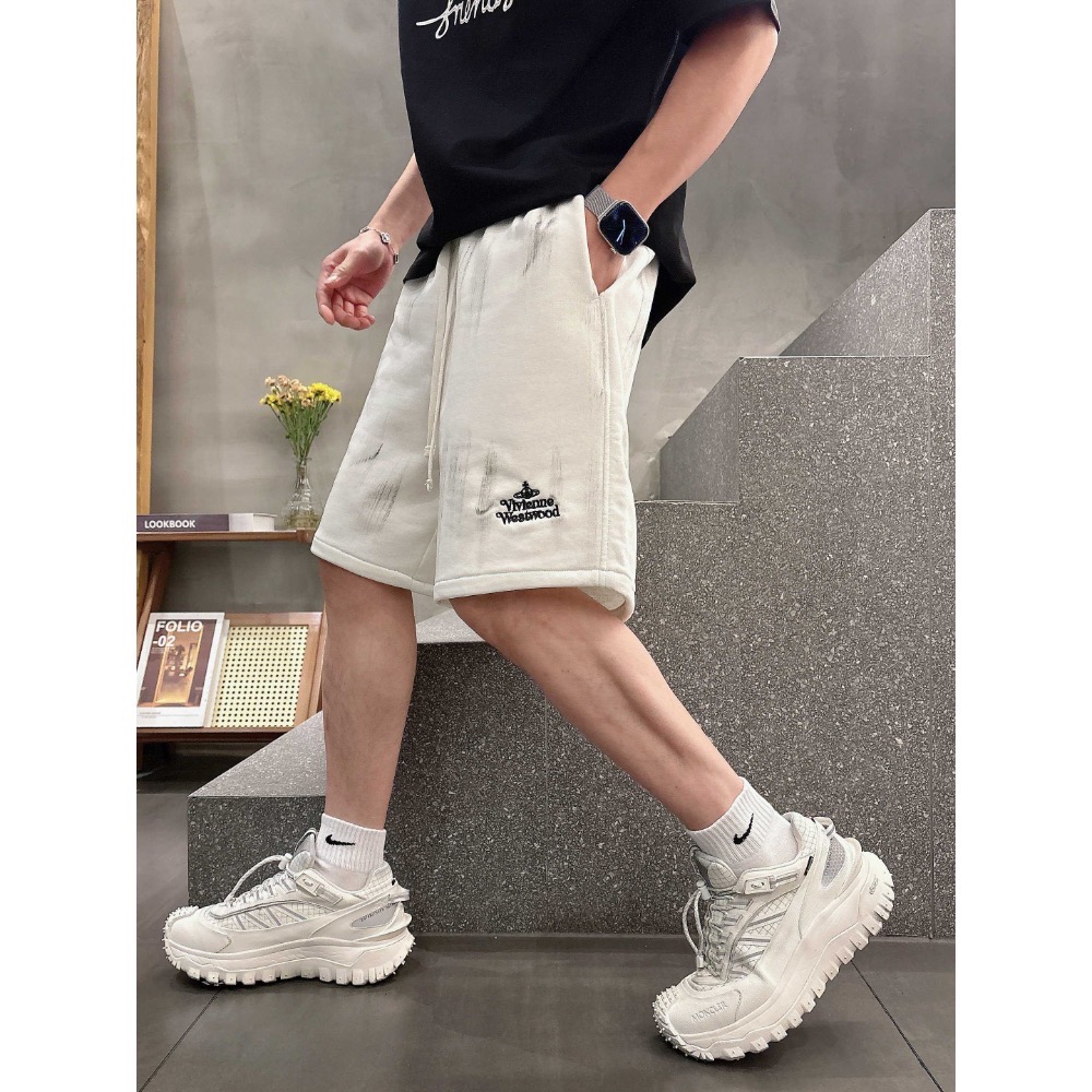 Vivienne Westwood 短褲 五分褲 休閒短褲 輕鬆自在 大土星經典有型 隨便搭個T就很有型 超實穿 喜歡-細節圖3