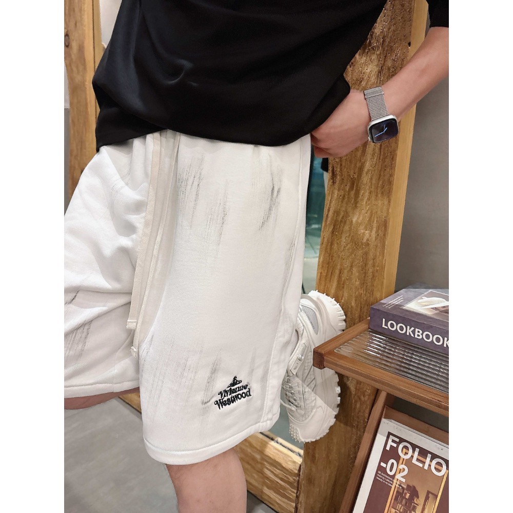 Vivienne Westwood 短褲 五分褲 休閒短褲 輕鬆自在 大土星經典有型 隨便搭個T就很有型 超實穿 喜歡-細節圖4