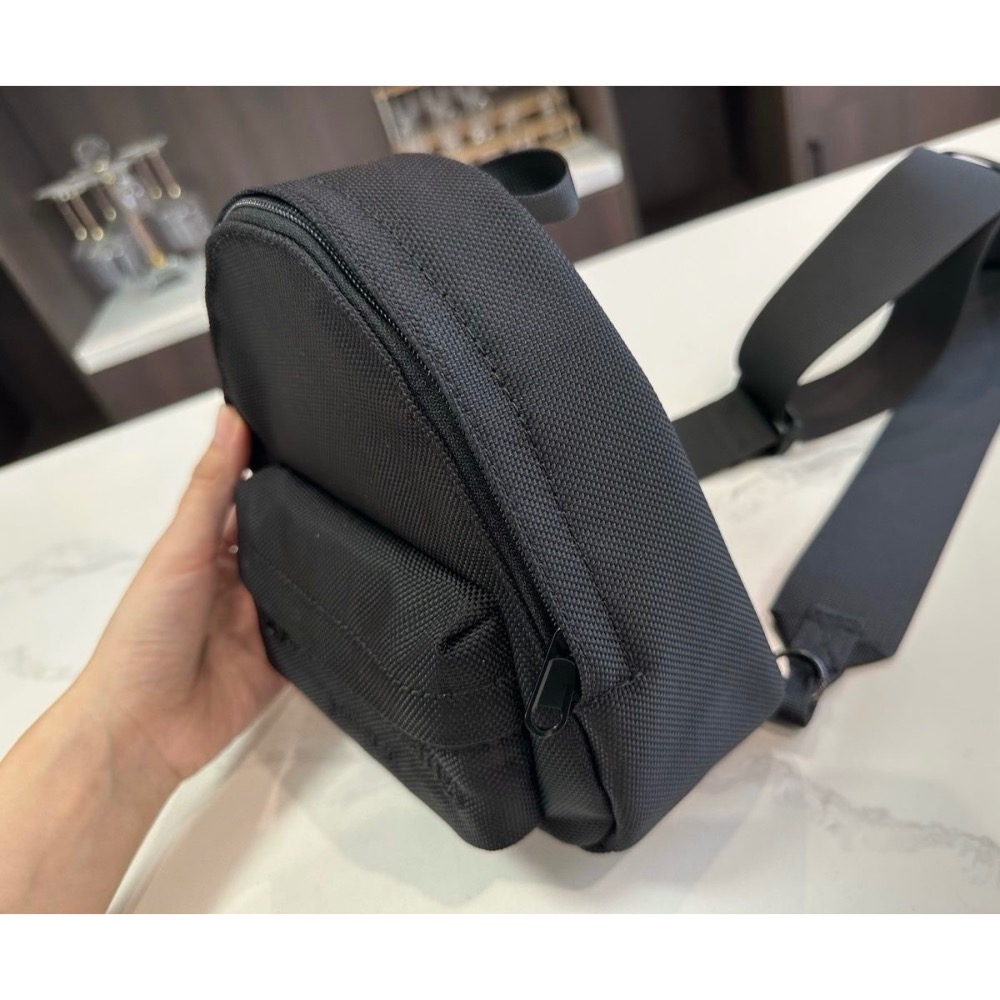 亞歷山大王 後背包 斜背包 雙肩包  高顏值大王包 Alexander Wang AW 素素的最好搭 小的4990，大的-細節圖9