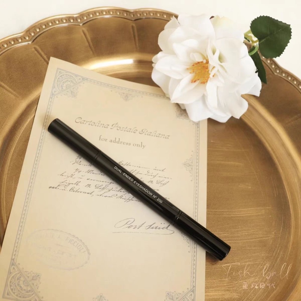 香奈兒 Chanel 雙頭刷眼影刷暈染刷 帶蓋便攜 刷具遮瑕刷 便攜好用顏值高❤️  ✔️國際運送約十幾天，可以等待再下-細節圖2